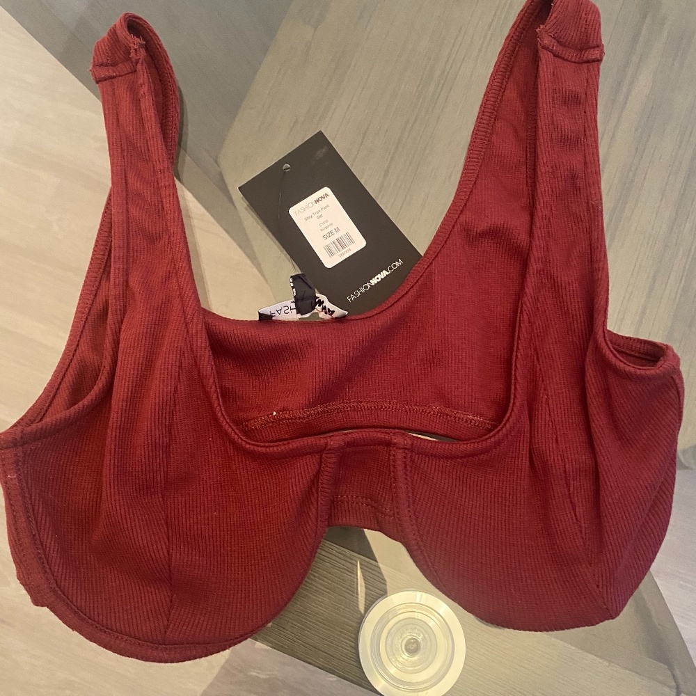 Fashion Nova bra top